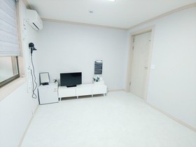 Songnisan Amor Guest House