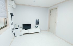 Songnisan Amor Guest House