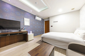 Bongaya Hotel