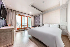 Bongaya Hotel