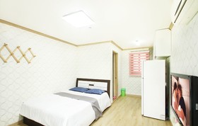 Boryeong Chorok Pension