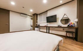 Boryeong Coconut Motel