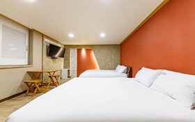 Boryeong Coconut Motel