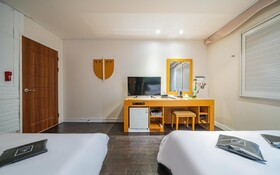 Boryeong E Hotel