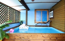 Boryeong Hidden Village Pool Villa