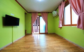 Boryeong Hinhip Pension