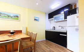 Daecheon Swiss Chalet Spa Pension