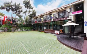 Daecheon Swiss Chalet Spa Pension