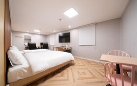 Bucheon Boutique Donkey Hotel