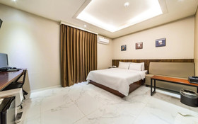 Bucheon Hotel O2