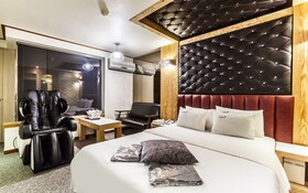 Bucheon Nine Hotel 9