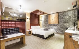 Bucheon Nine Hotel 9