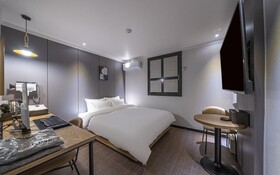 Bucheon Renee