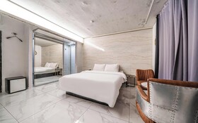 Incheon Seoknamdong Del Luna Hotel