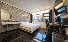 Incheon Seoknamdong Del Luna Hotel