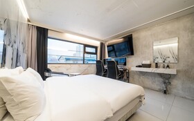 Incheon Seoknamdong Del Luna Hotel
