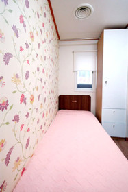 Ivy Oneroomtel