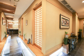 Themepark Tourist Hotel