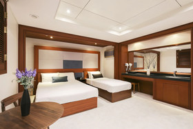 Themepark Tourist Hotel