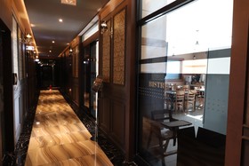 Airport Hotel