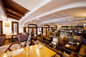 Angel Hotel