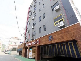 Apple Motel