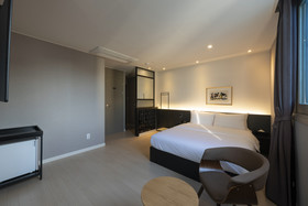 No. 25 Signature Hotel Daecheong