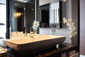 Best Louis Hamilton Hotel