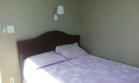 Bexco Hostel B&B