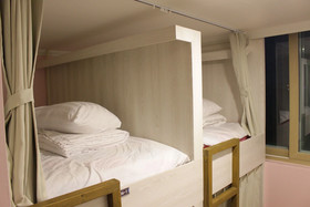 Bexco Hostel B&B