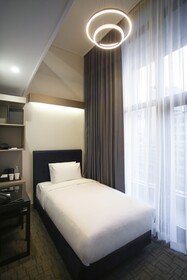 Blue Story Hotel