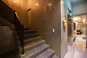 Brown Dot Hotel Centum