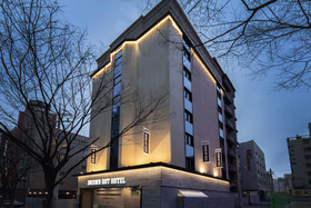 Brown Dot Hotel Centum