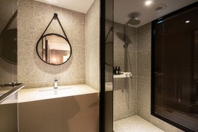 Brown Dot Hotel Centum