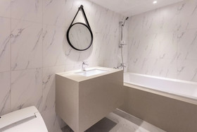 Brown Dot Hotel Centum