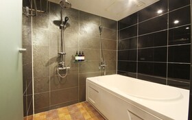 Busan Goejeong Rosso