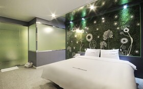 Busan Goejeong Rosso