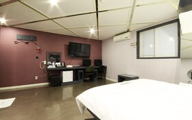 Busan Goejeong Rosso