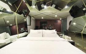 Busan Goejeong Rosso