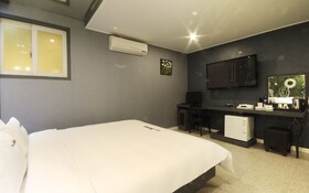 Busan Goejeong Rosso