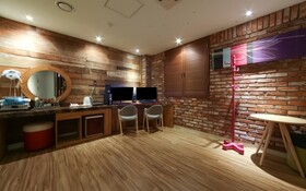 Busan Hadan E Palace Hotel