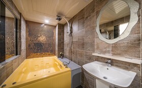 Busan Hadan E Palace Hotel