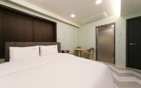 Busan Hadan E Palace Hotel