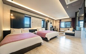 Busan Jeonggwan Raum Hotel