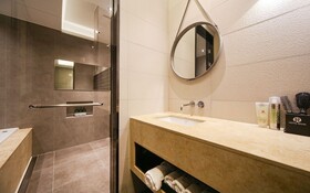 Busan Jeonggwan Raum Hotel