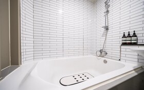 Busan Mandeok The Gentle