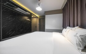 Busan Mandeok The Gentle