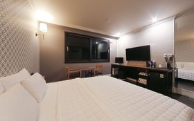 Busan Myeongji Zeta Hotel