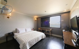 Busan Myeongji Zeta Hotel