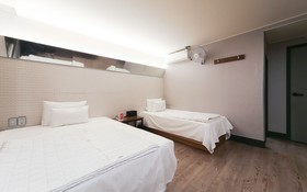 Busan Myeongji Zeta Hotel